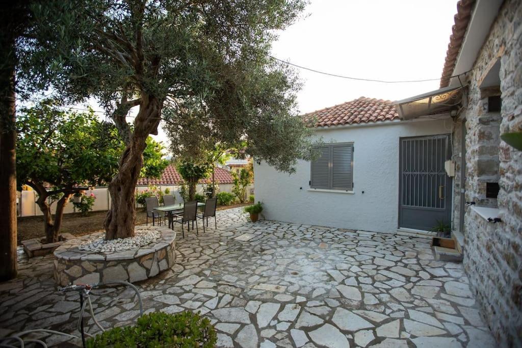 μονοκατοικία - The Olive Tree Hébergement de vacances Nafpaktos
